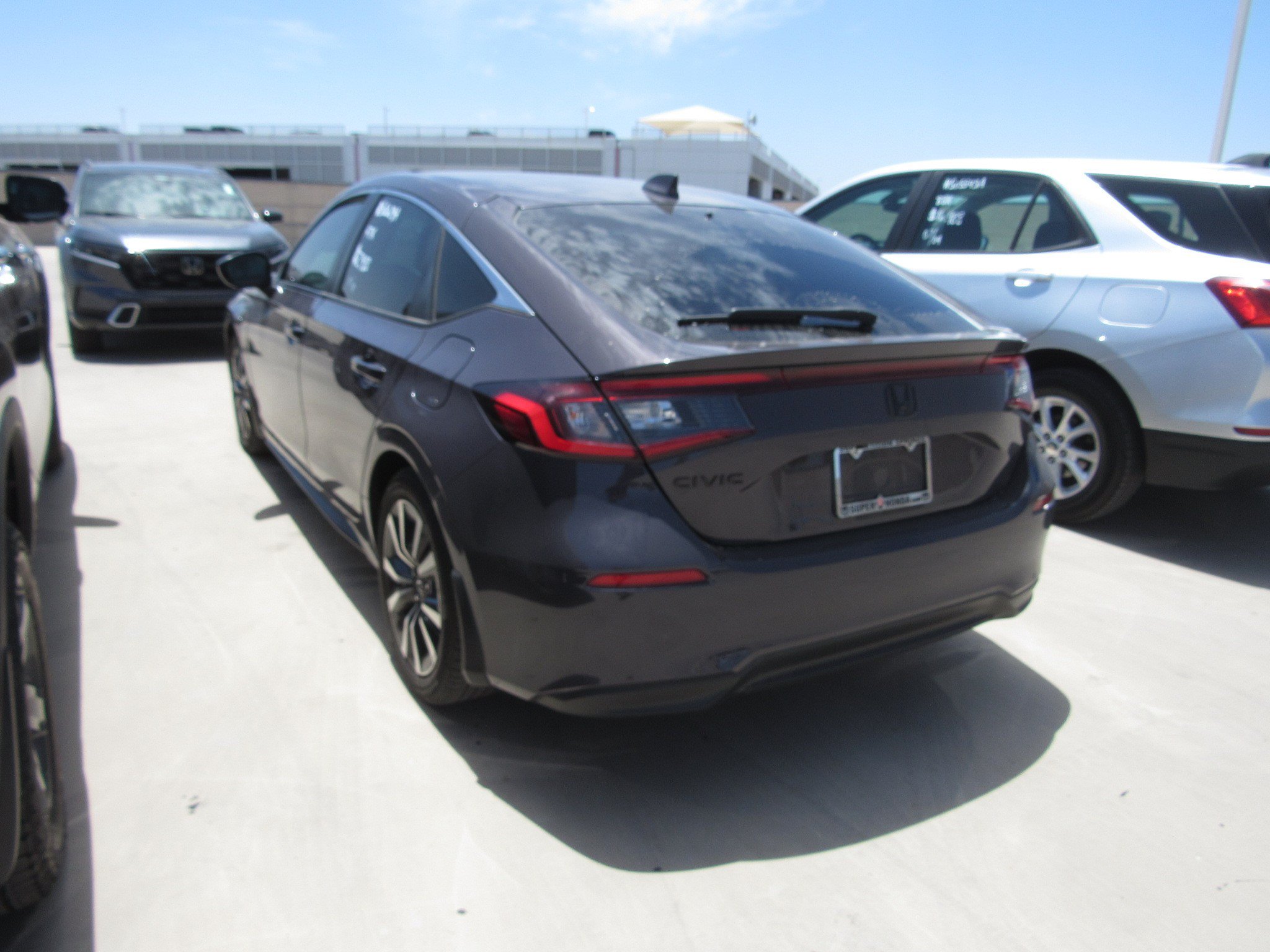 Used 2024 Honda Civic EX-L image 4