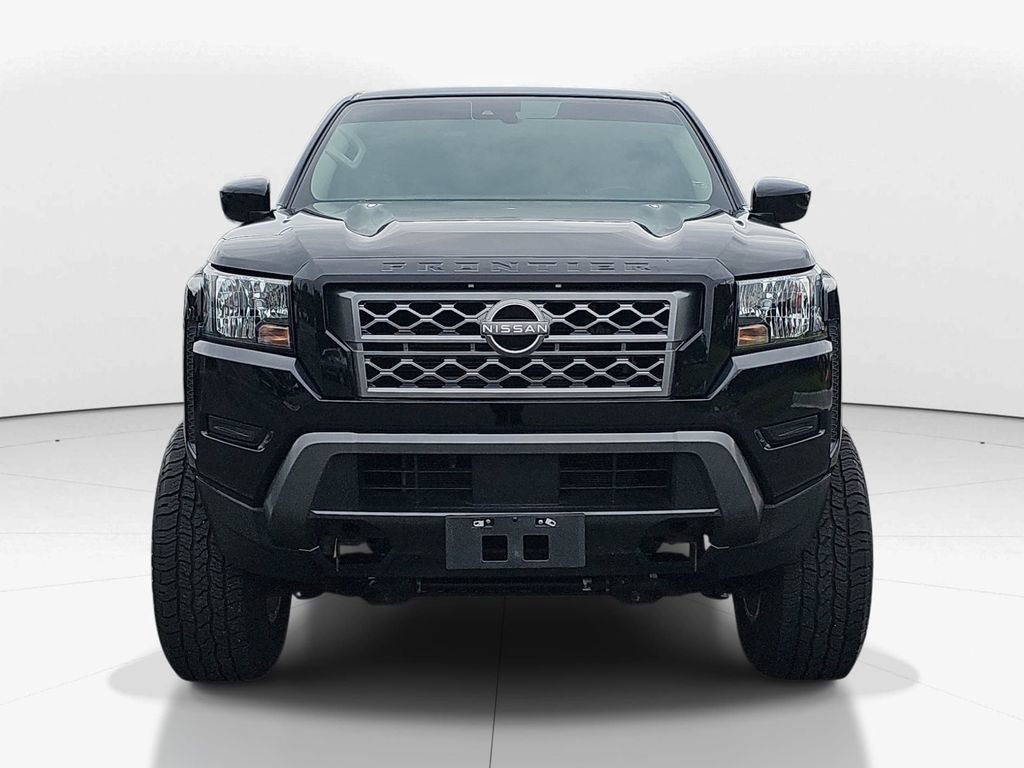 Used 2022 Nissan Frontier SV w/ Technology Package RWD image 12
