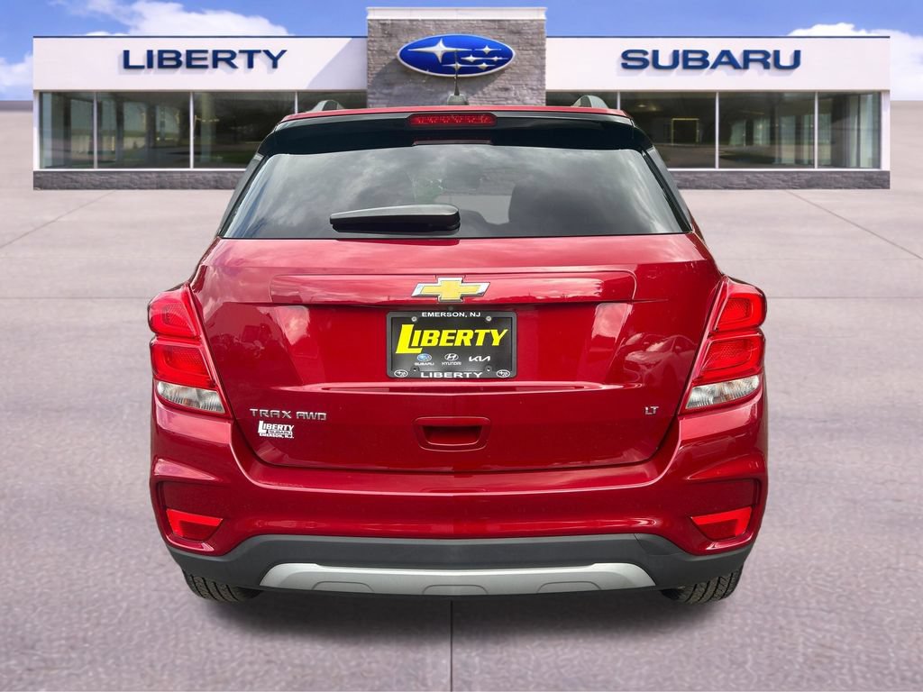 Used 2020 Chevrolet Trax LT AWD/4WD image 4