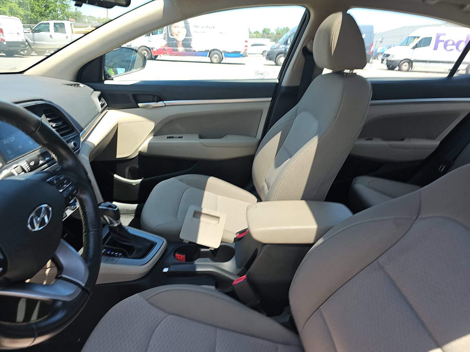 Used 2020 Hyundai Elantra Value Edition FWD image 8