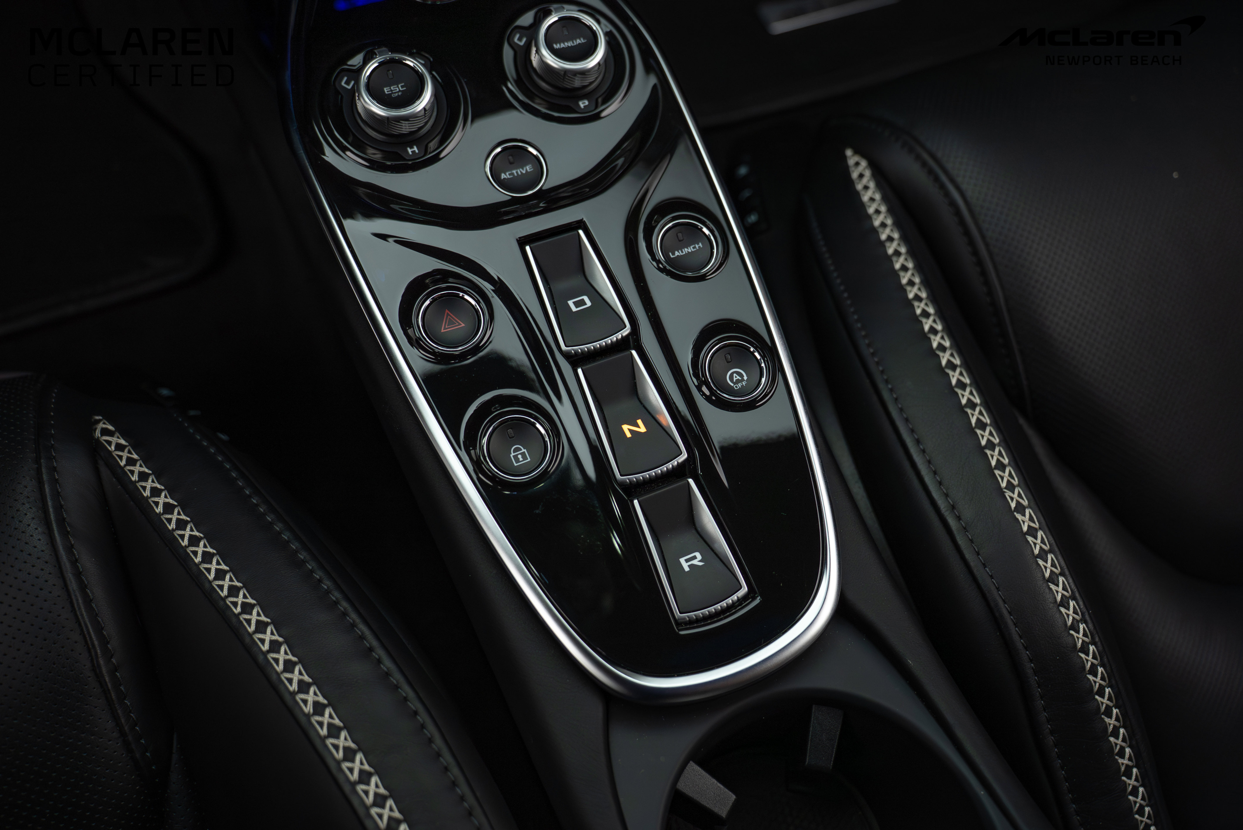 Used 2022 McLaren GT image 31