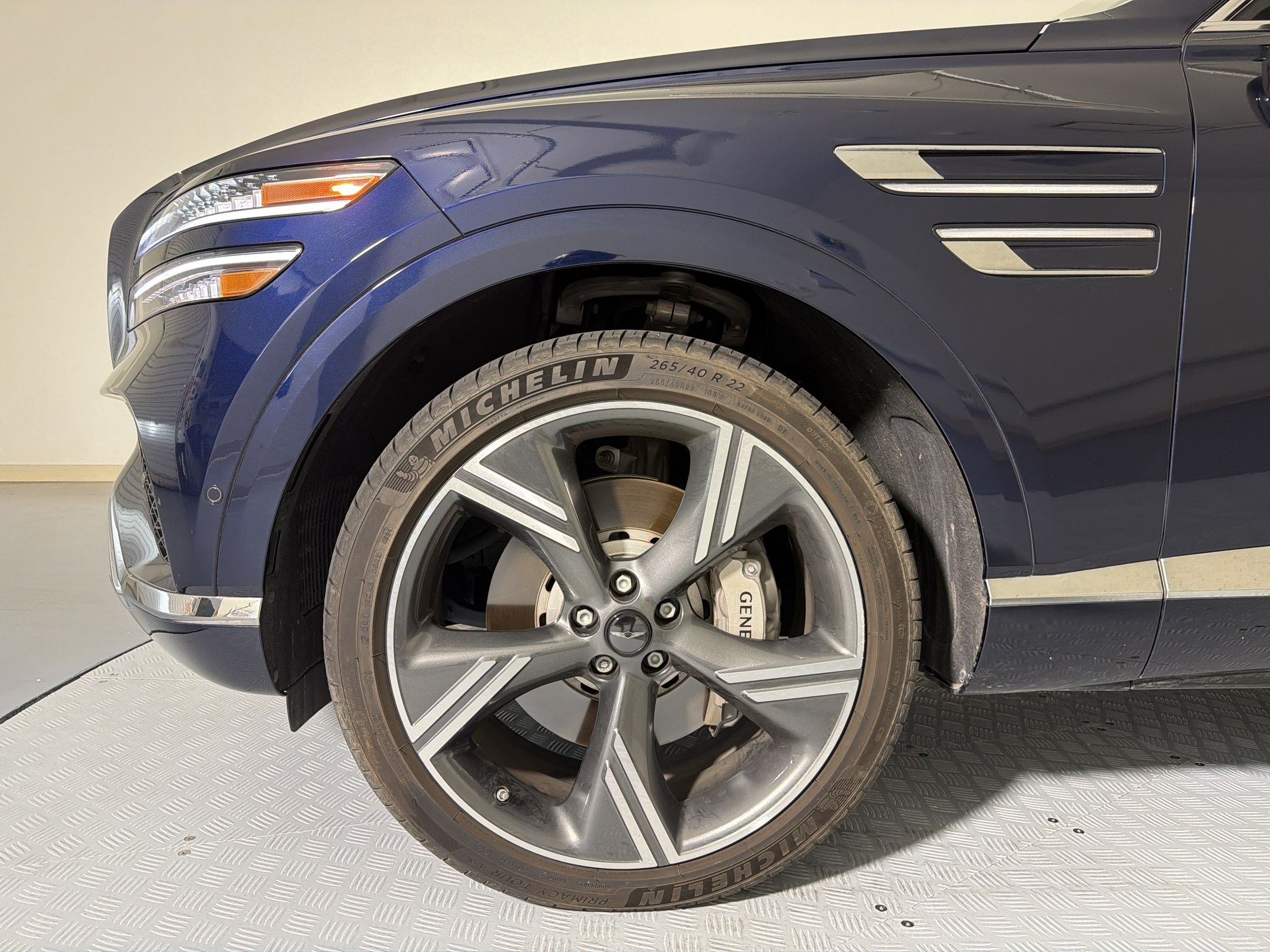Used 2025 Genesis GV80 3.5T Prestige AWD/4WD image 10