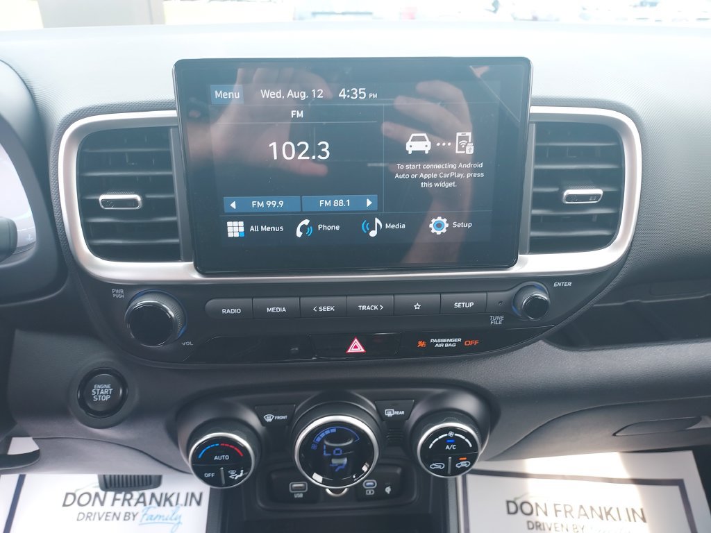 New 2026 Hyundai Venue SEL FWD image 21