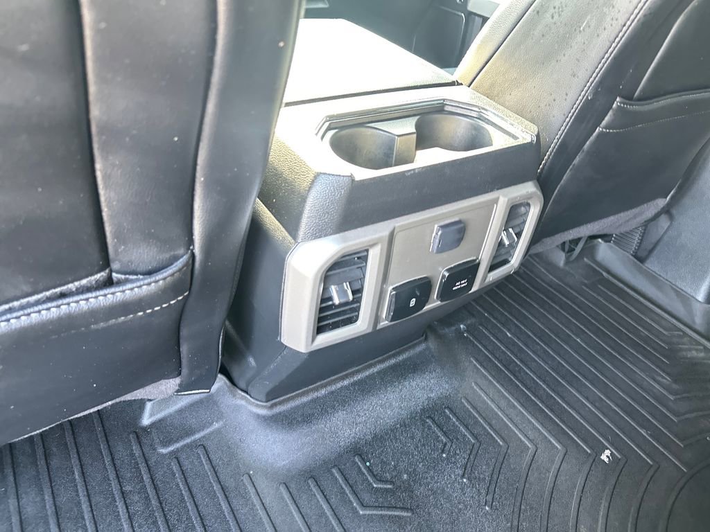 Used 2020 Ford F250 Lariat w/ Lariat Ultimate Package AWD/4WD image 33