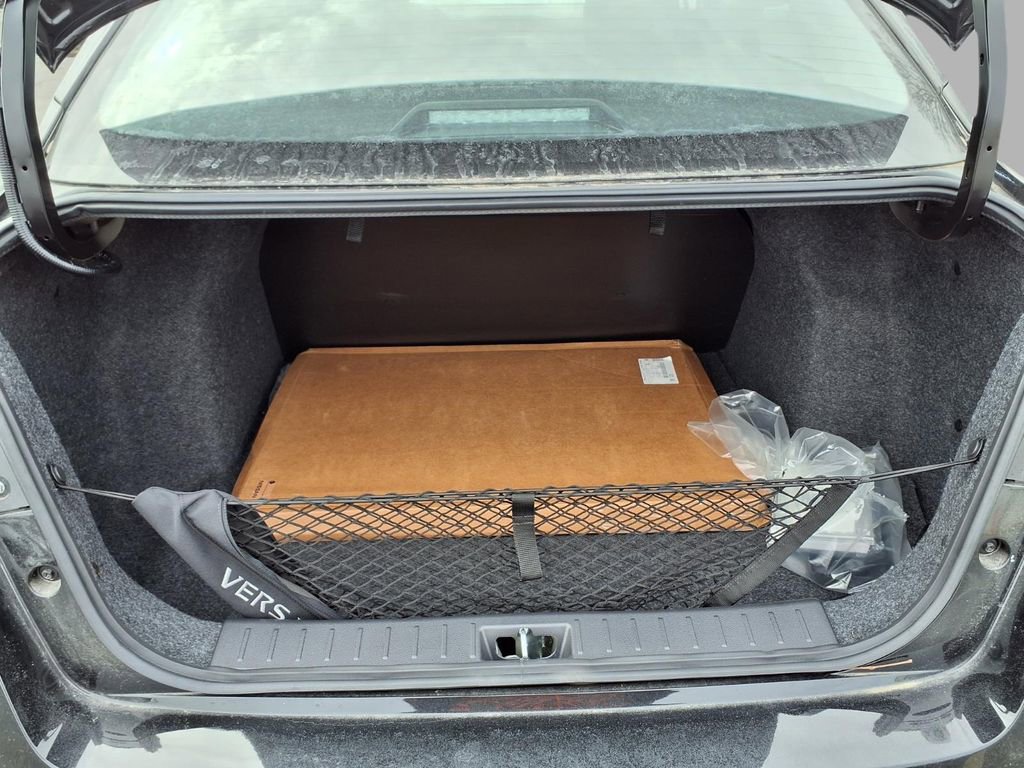 Used 2025 Nissan Versa S w/ Trunk Package image 24