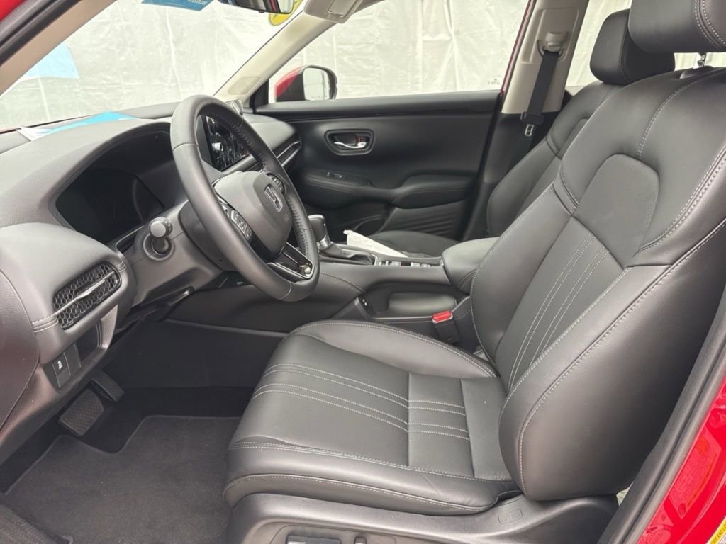 Certified 2025 Honda HR-V EX-L image 16