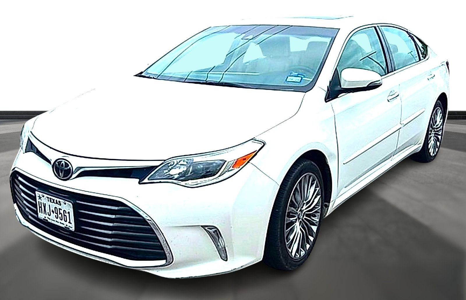Used 2016 Toyota Avalon Limited w/ Toyota Safety Sense Package