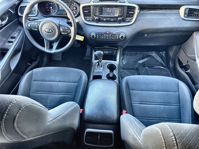 Used 2017 Kia Sorento LX image 26