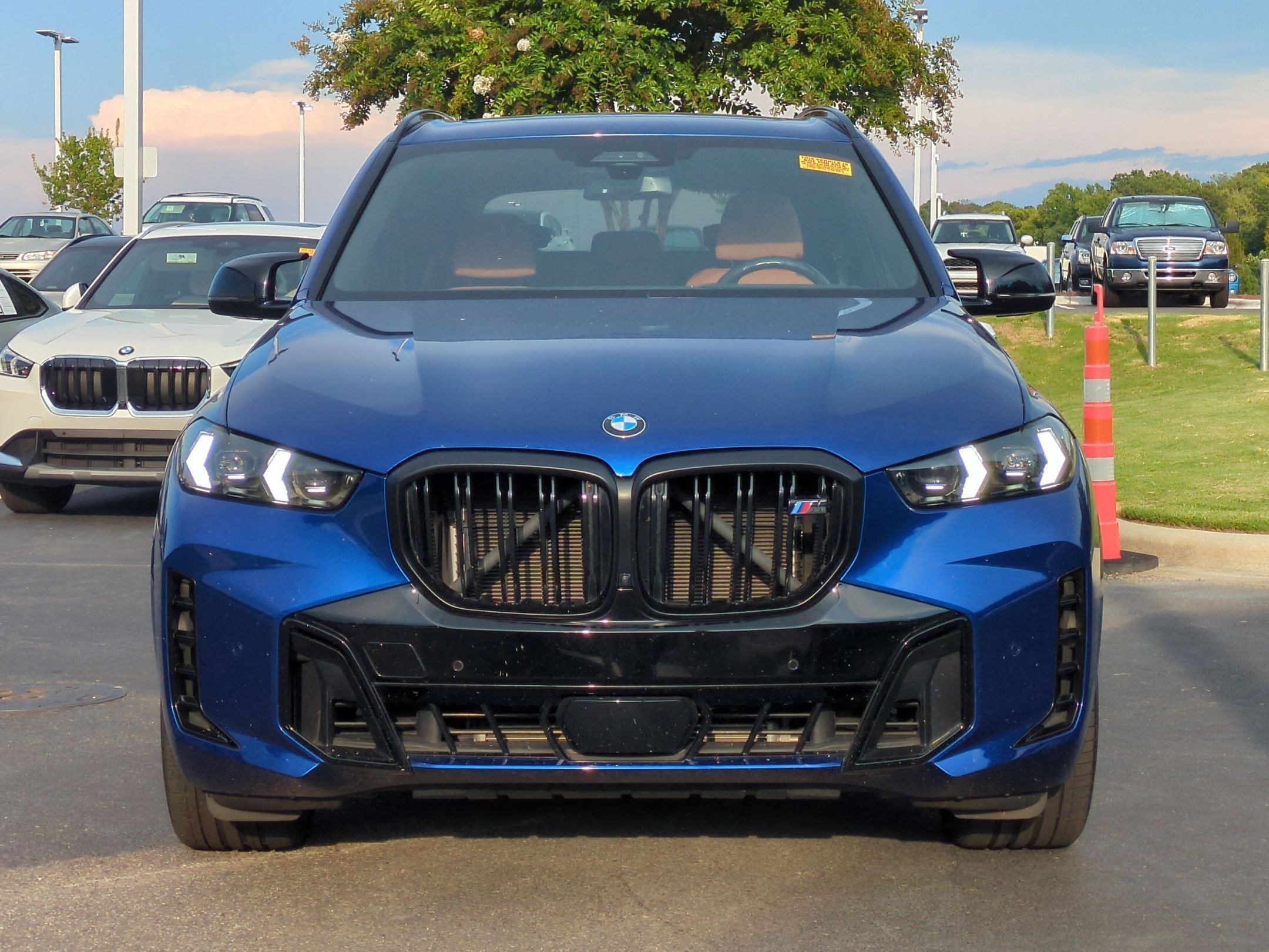 Certified 2024 BMW X5 M60i AWD/4WD image 3