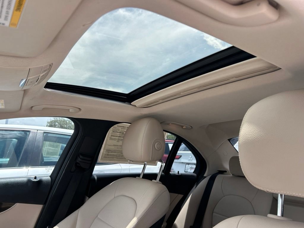 Used 2019 Mercedes-Benz C 300 Sedan image 20