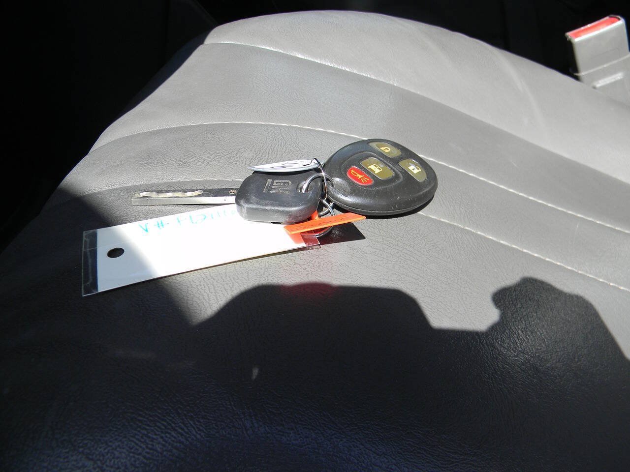 Used 2015 Chevrolet Express 2500 RWD image 20