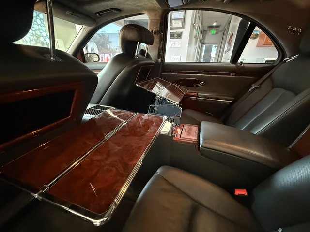 Used 2005 Maybach 57 RWD image 14