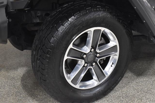 Used 2021 Jeep Wrangler Unlimited Sahara AWD/4WD image 11