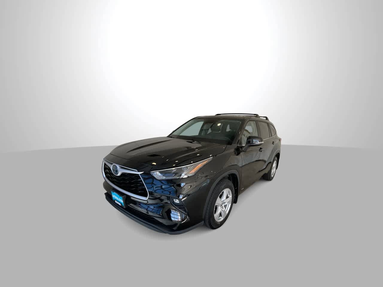 Used 2023 Toyota Highlander LE AWD/4WD image 4
