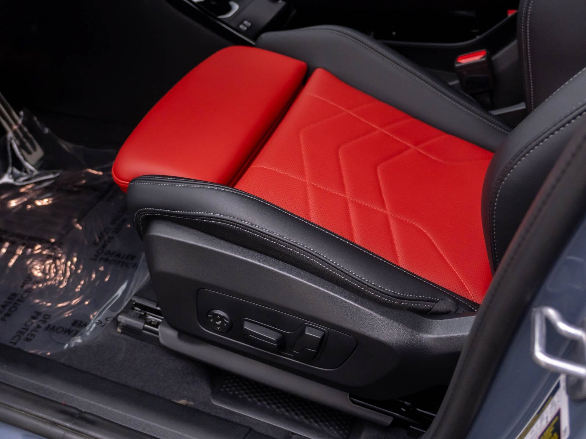 Certified 2026 BMW X1 M35i AWD/4WD image 14