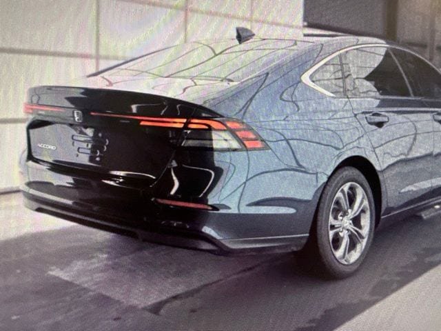 Used 2024 Honda Accord EX image 7