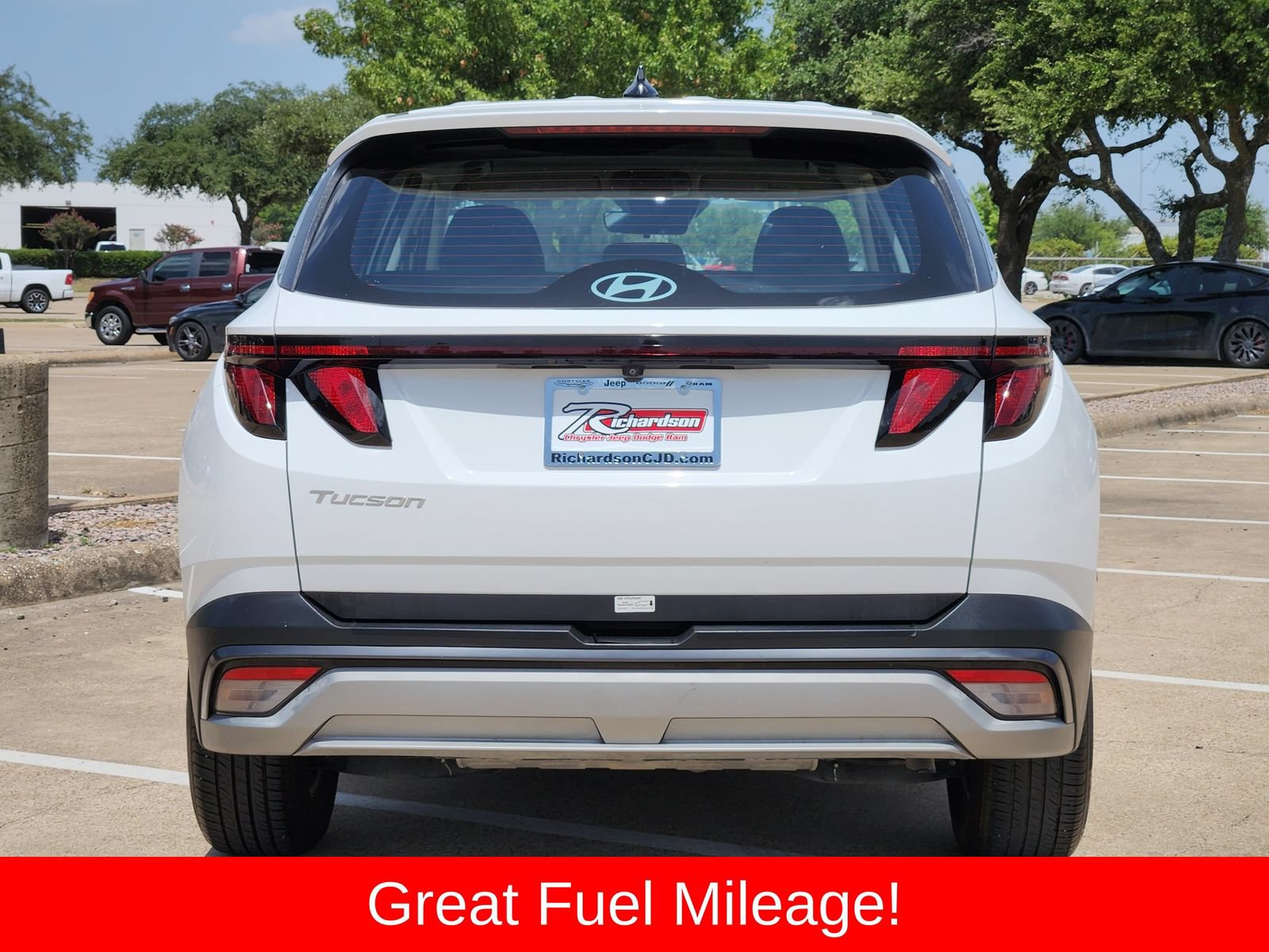 Used 2025 Hyundai Tucson SE FWD image 5