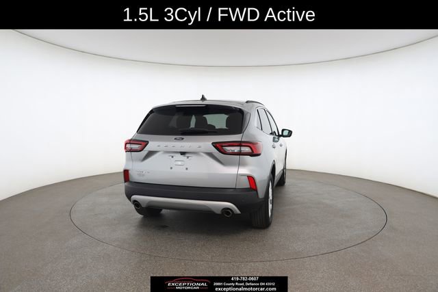 Used 2023 Ford Escape Active w/ Tech Pack #2 FWD image 16