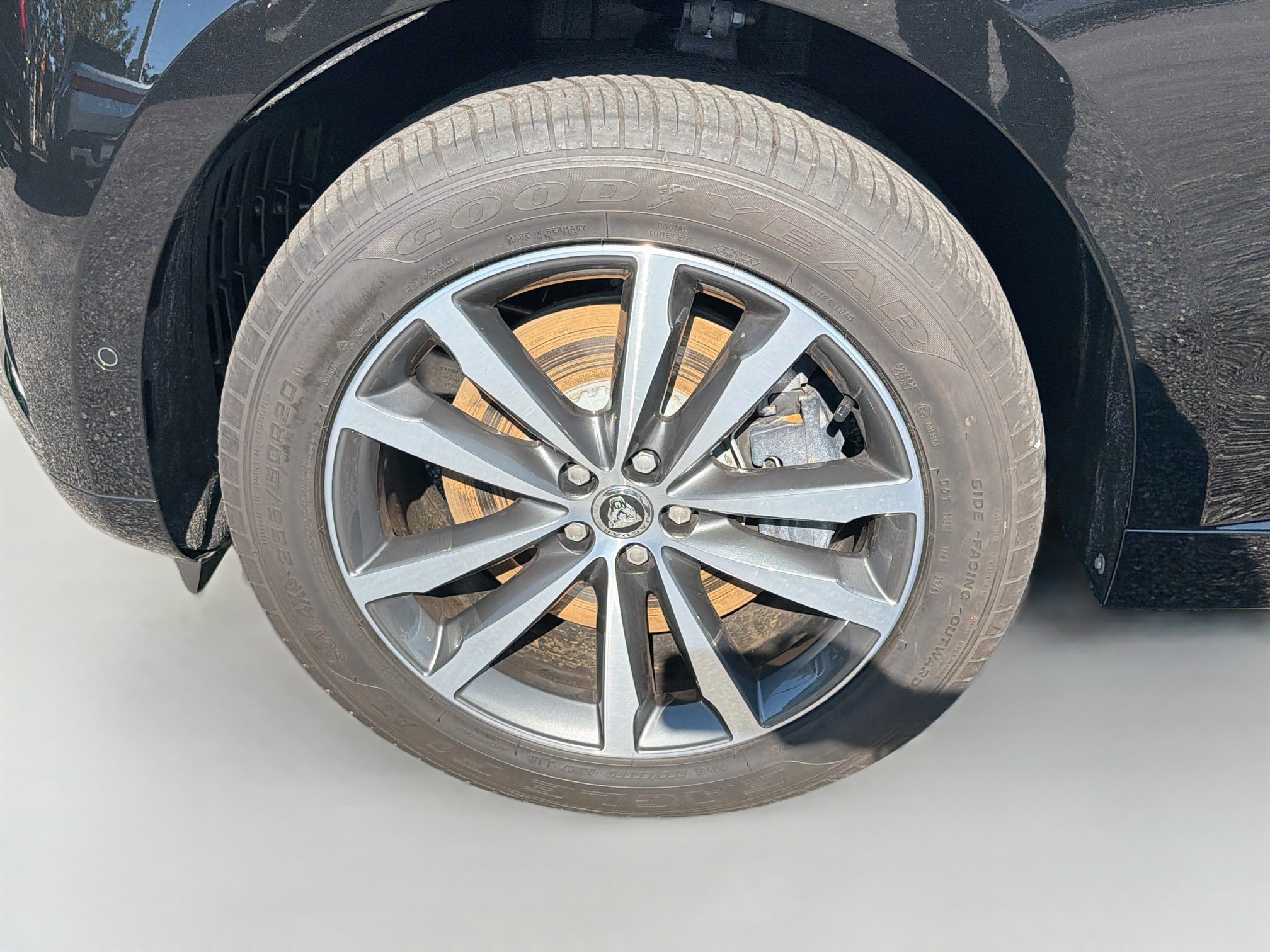 Used 2026 Jaguar F-PACE R-Dynamic S AWD/4WD image 42