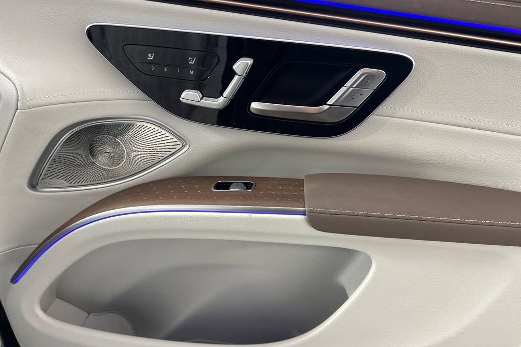 Certified 2023 Mercedes-Benz EQS 580 4MATIC SUV image 20