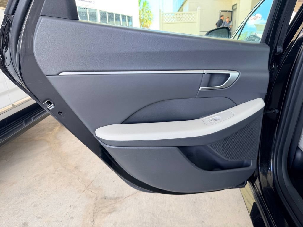 Used 2025 Hyundai Sonata SEL FWD image 28