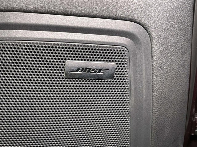 Certified 2025 Porsche Macan image 39