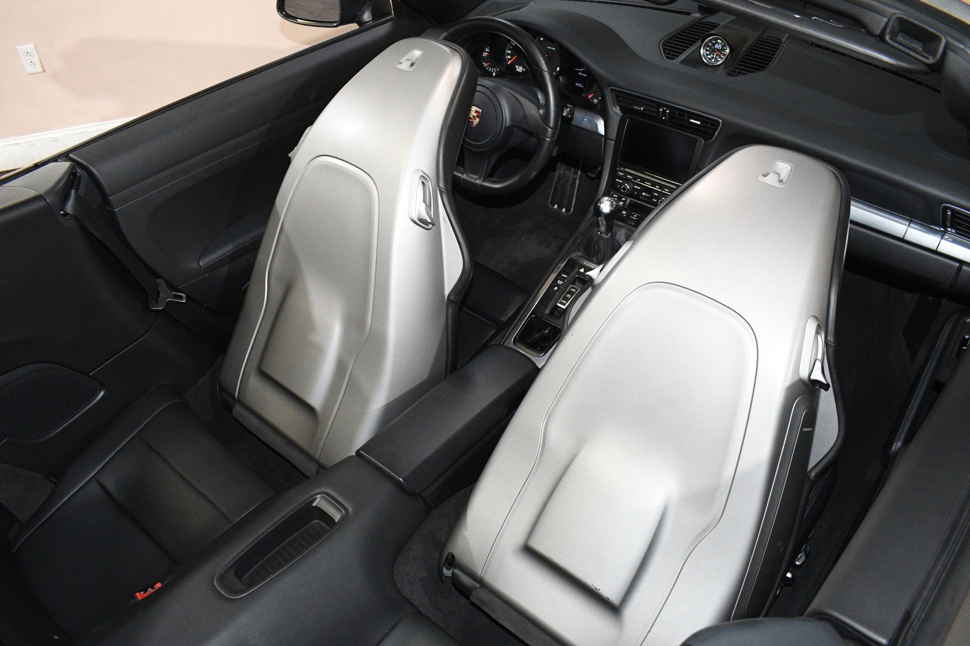 Used 2013 Porsche 911 Carrera RWD image 16