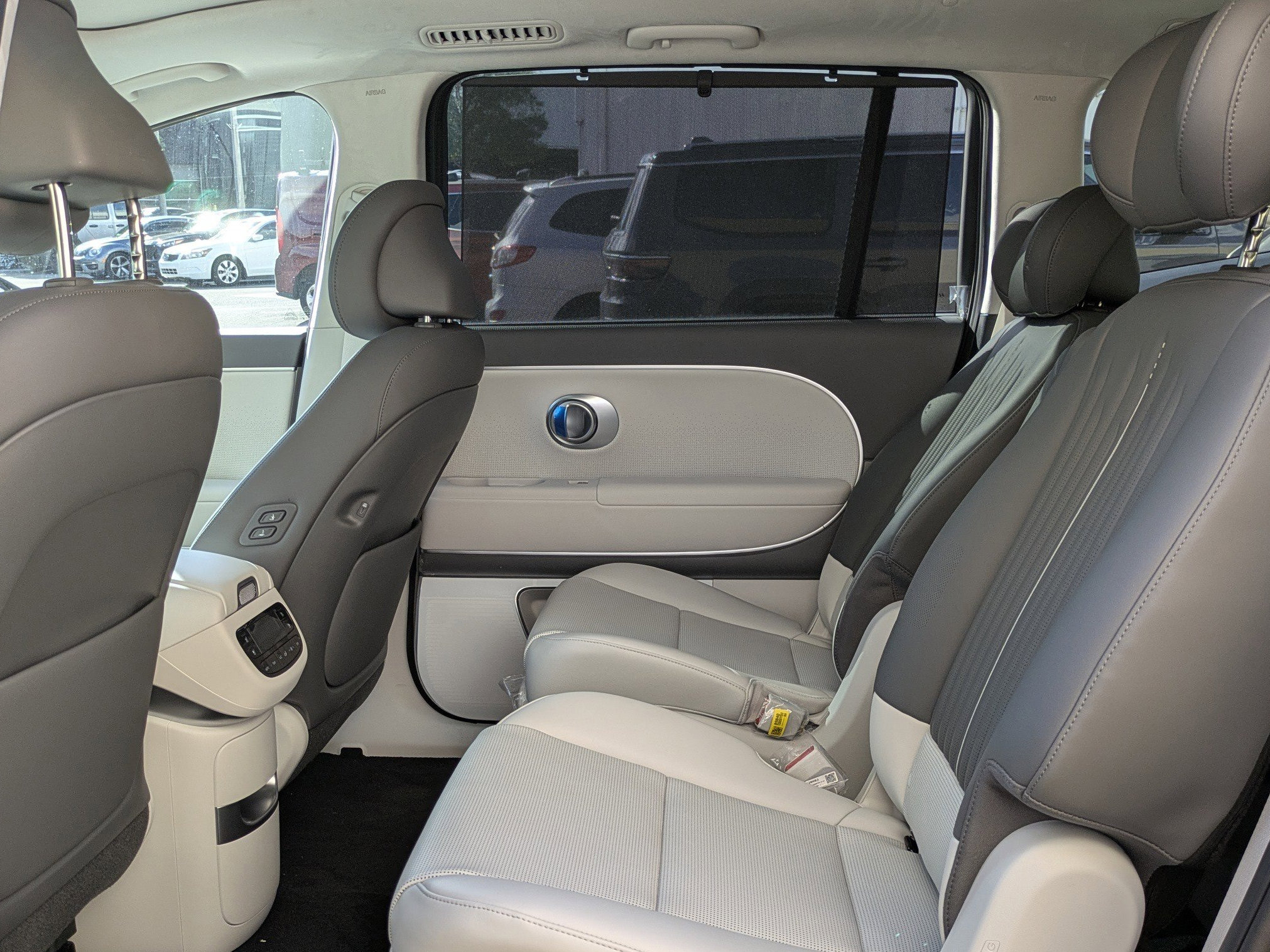 New 2026 Hyundai Ioniq 9 Calligraphy image 15