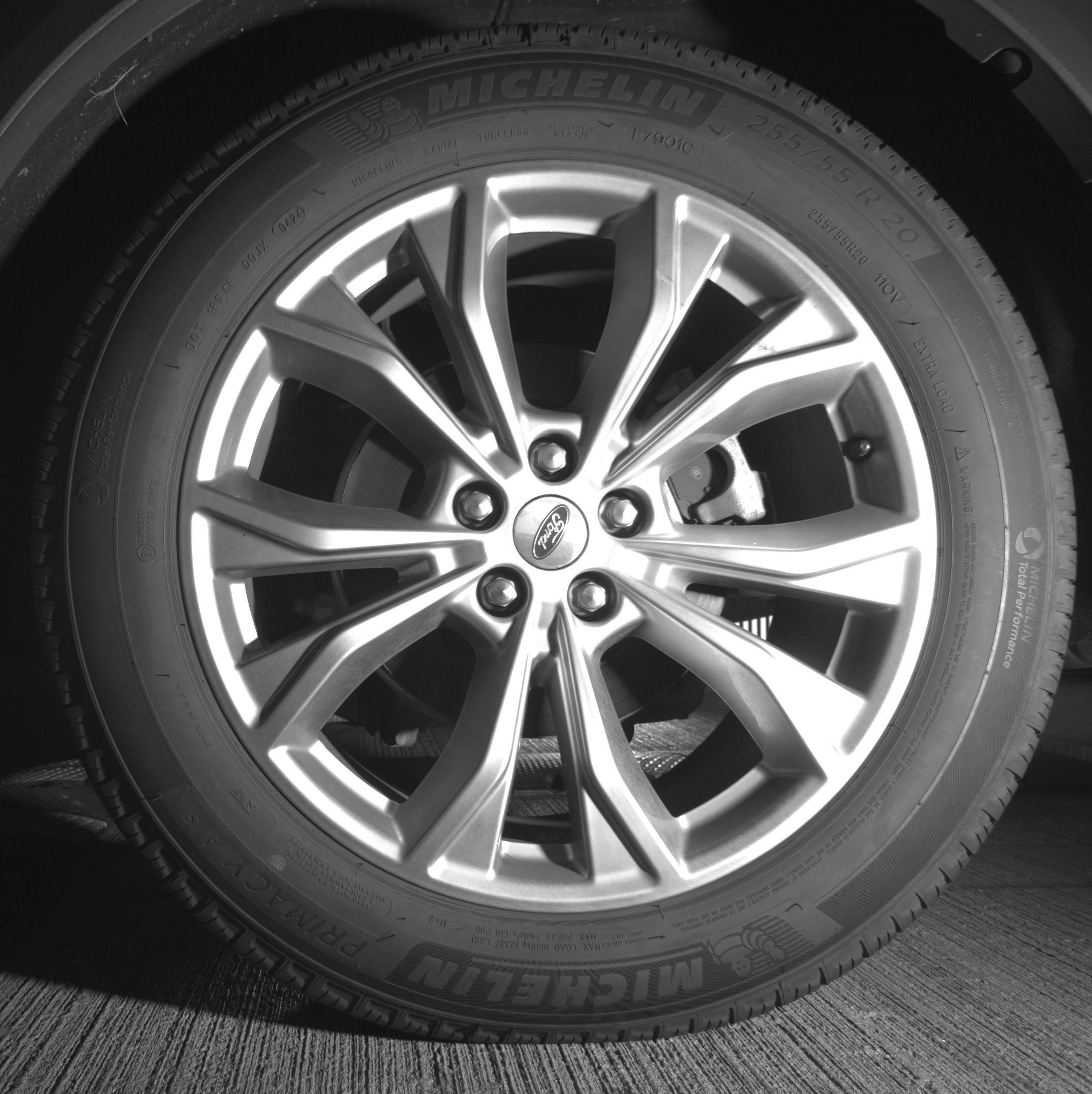 Used 2024 Ford Explorer Limited image 14