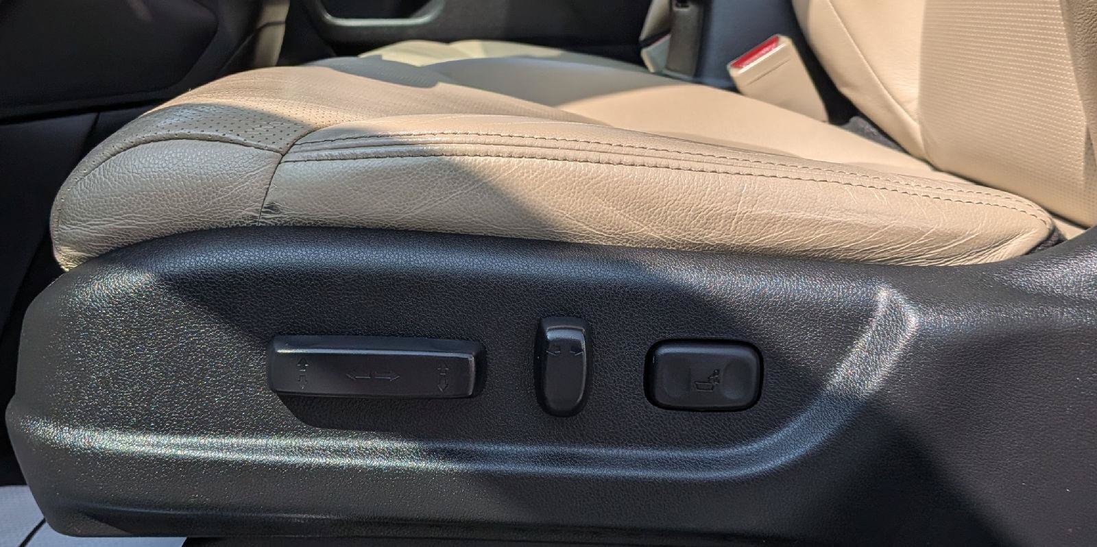 Used 2015 Honda CR-V EX-L image 16