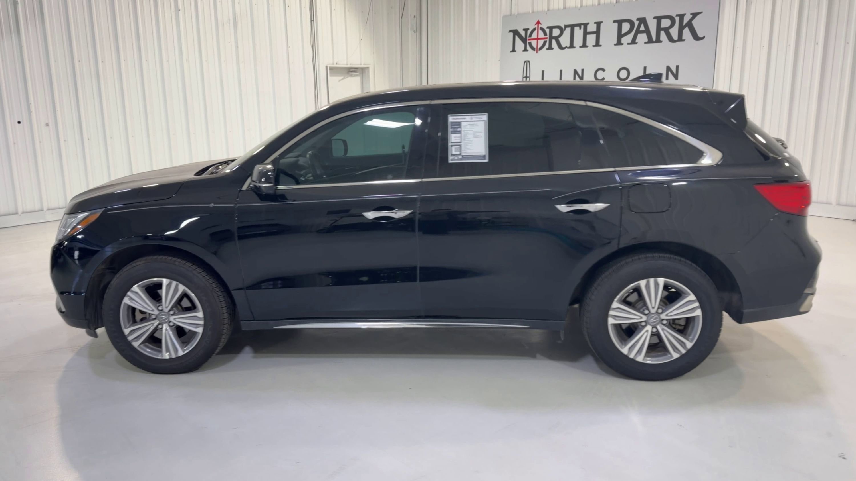 Used 2020 Acura MDX FWD image 6