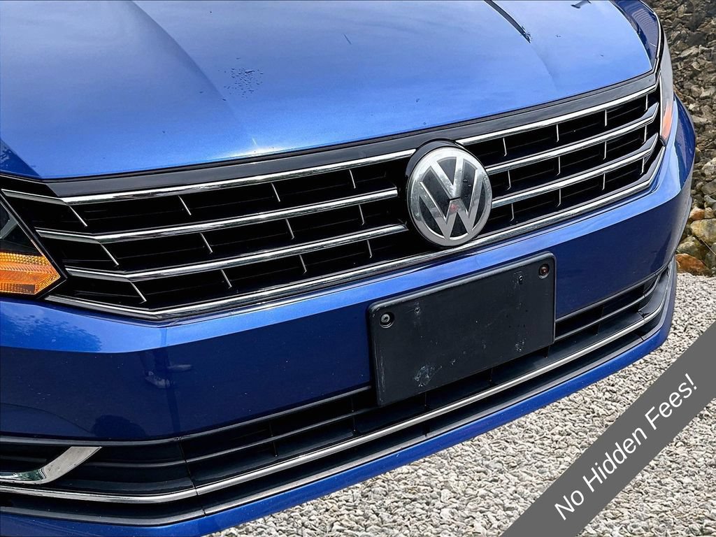 Used 2016 Volkswagen Passat 1.8T SE FWD image 26