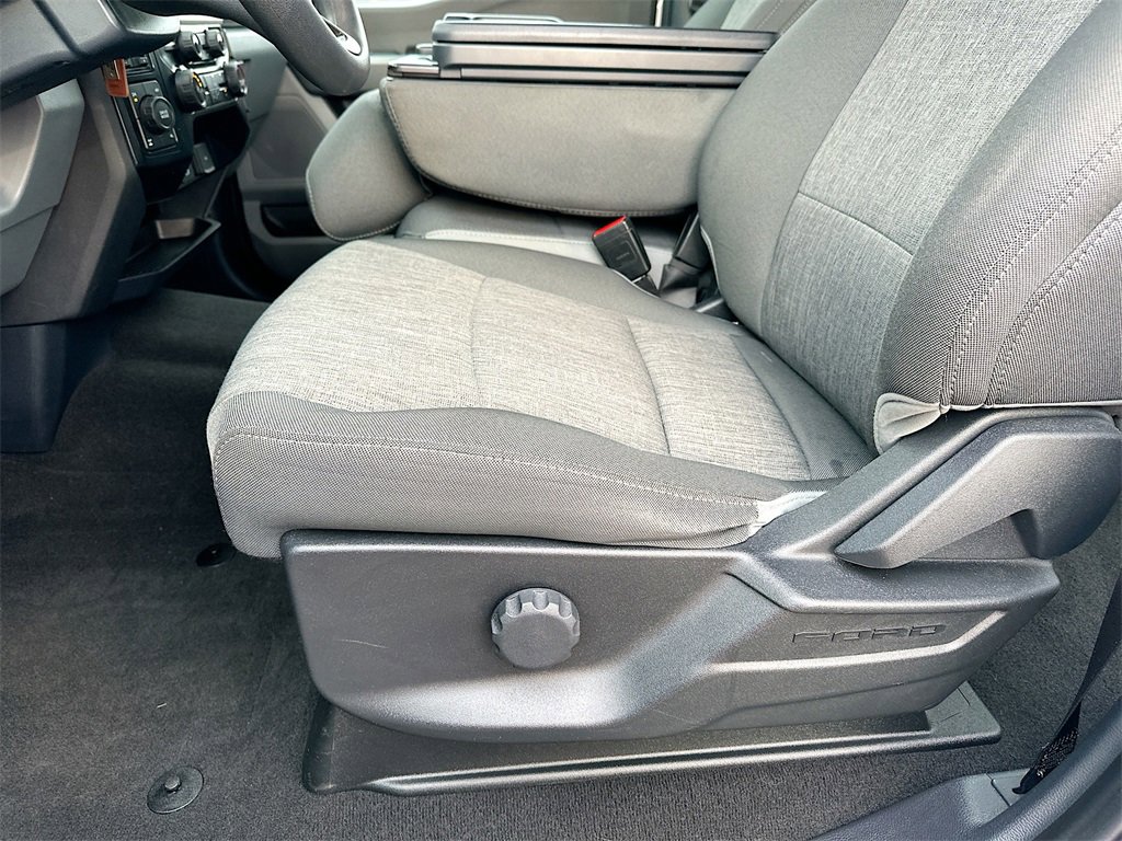 Used 2024 Ford F250 XL w/ STX Appearance Package image 9