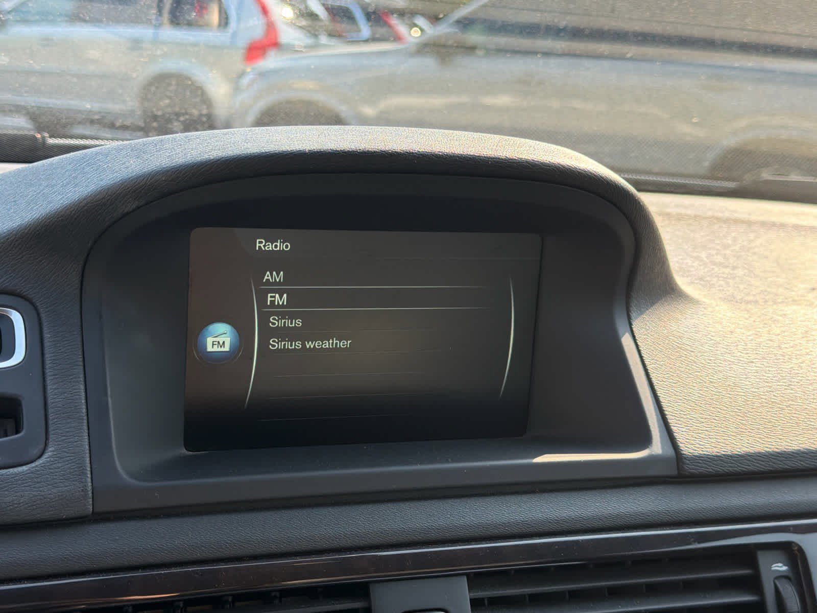 Used 2016 Volvo XC70 T5 Platinum w/ Protection Package FWD image 30