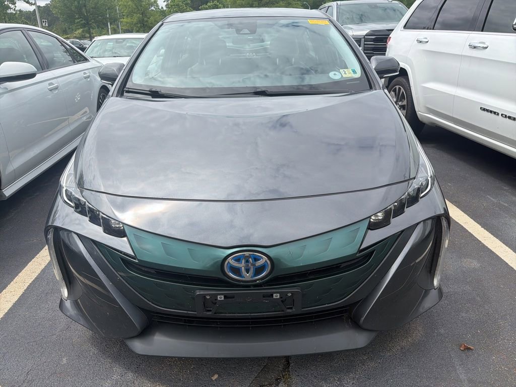 Used 2017 Toyota Prius Prime Premium FWD image 3