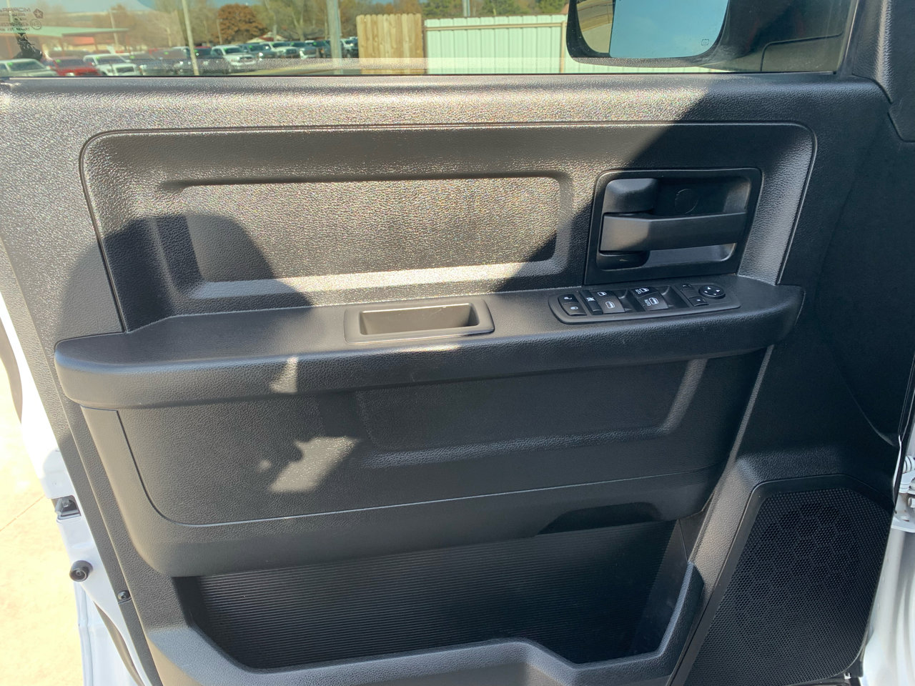 Used 2022 RAM 2500 Tradesman w/ Chrome Appearance Group image 23