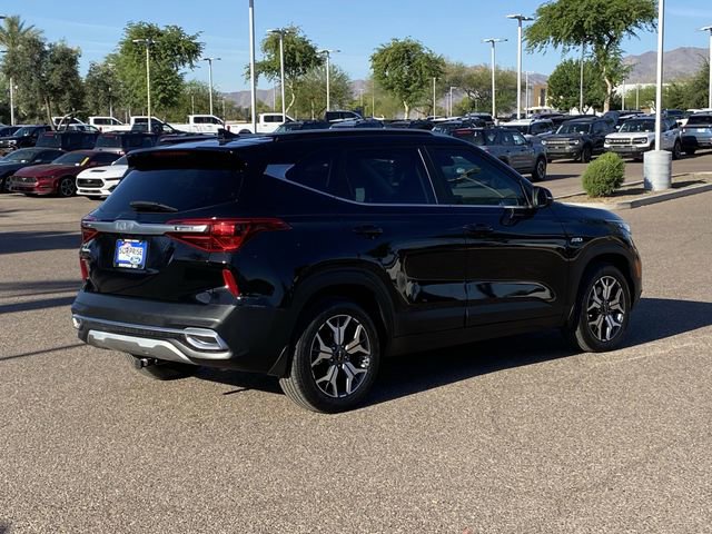 Used 2023 Kia Seltos EX image 6
