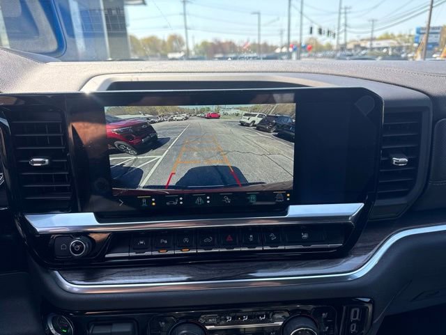 Used 2022 Chevrolet Silverado 1500 LTZ w/ LTZ Premium Package AWD/4WD image 13