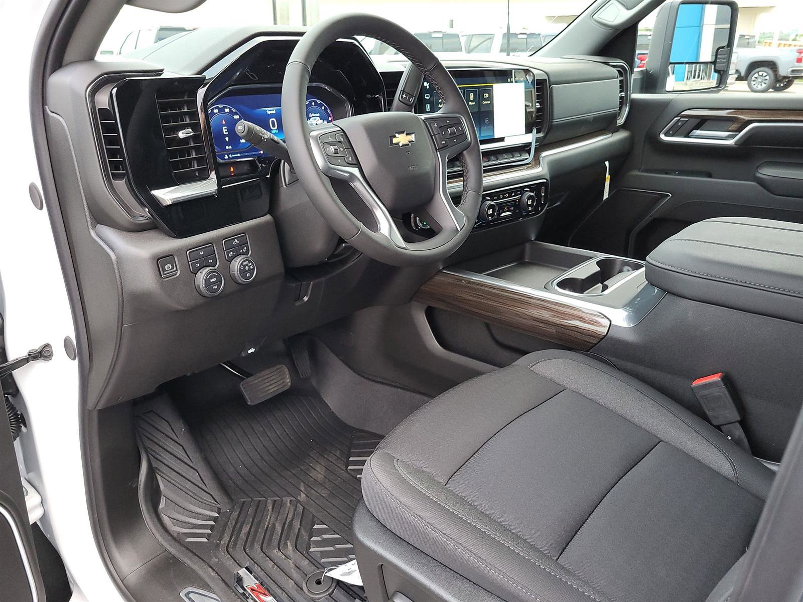 New 2024 Chevrolet Silverado 2500 LT image 10