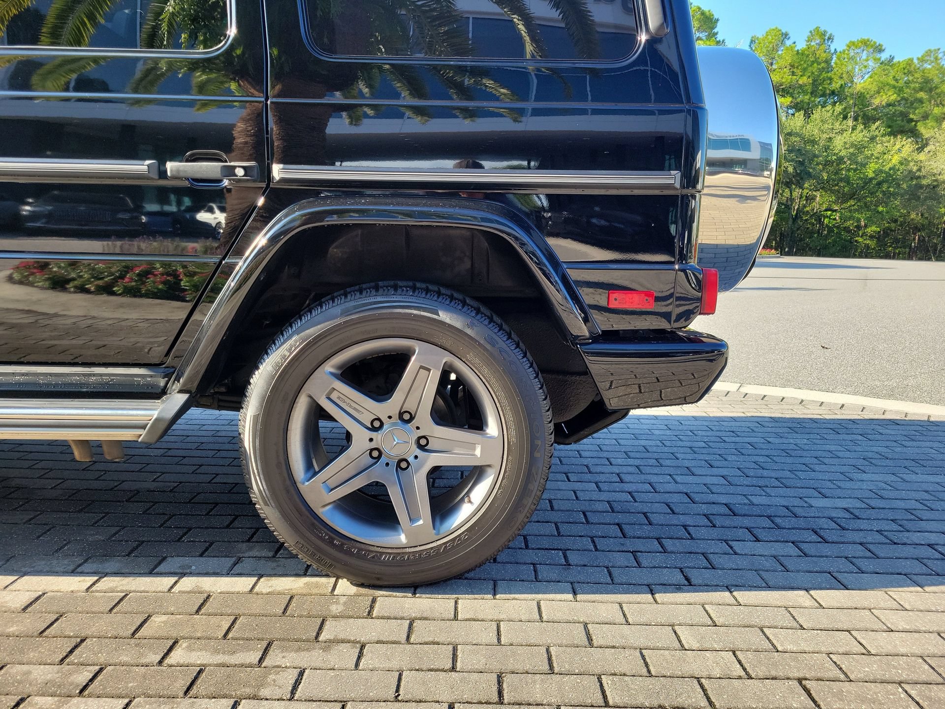 Used 2018 Mercedes-Benz G 550 image 8