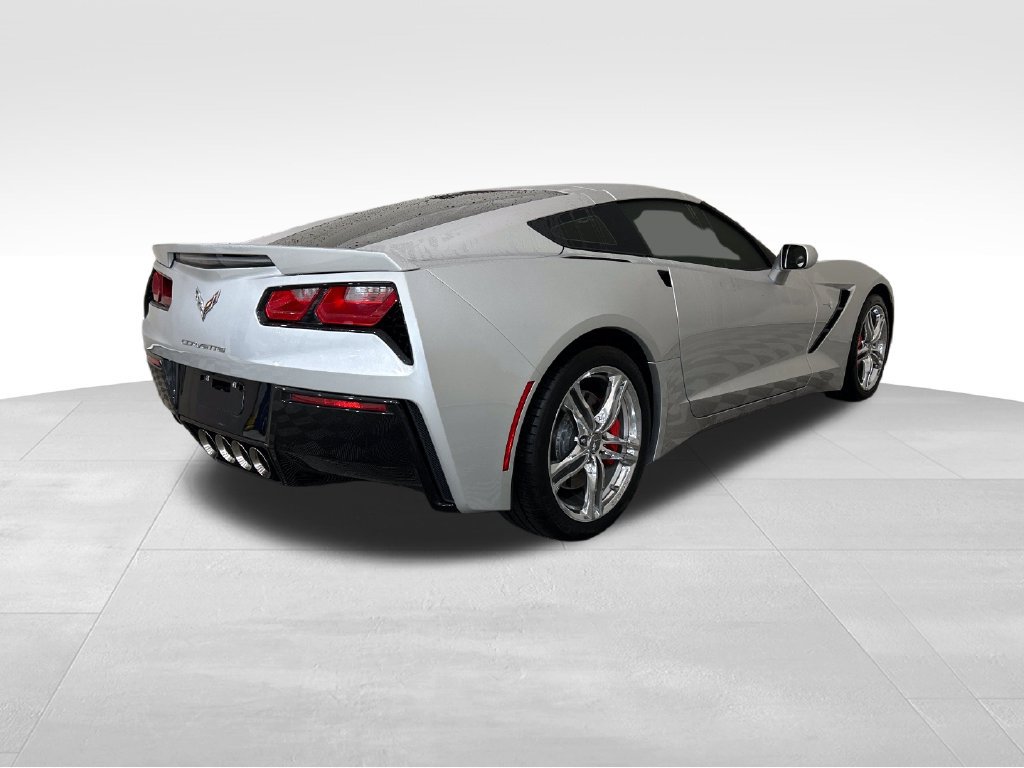 Used 2016 Chevrolet Corvette Stingray Coupe w/ 2LT Preferred Equipment Group RWD image 5
