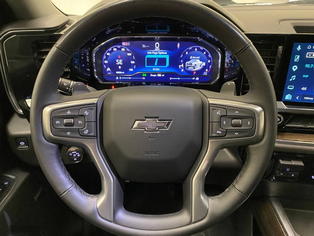 Used 2025 Chevrolet Silverado 1500 LT Trail Boss w/ Convenience Package II AWD/4WD image 20