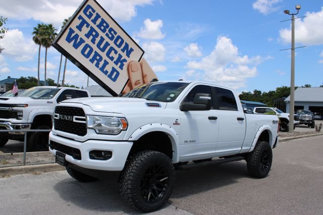 Used 2024 RAM 2500 Big Horn w/ Off Road Package AWD/4WD image 1