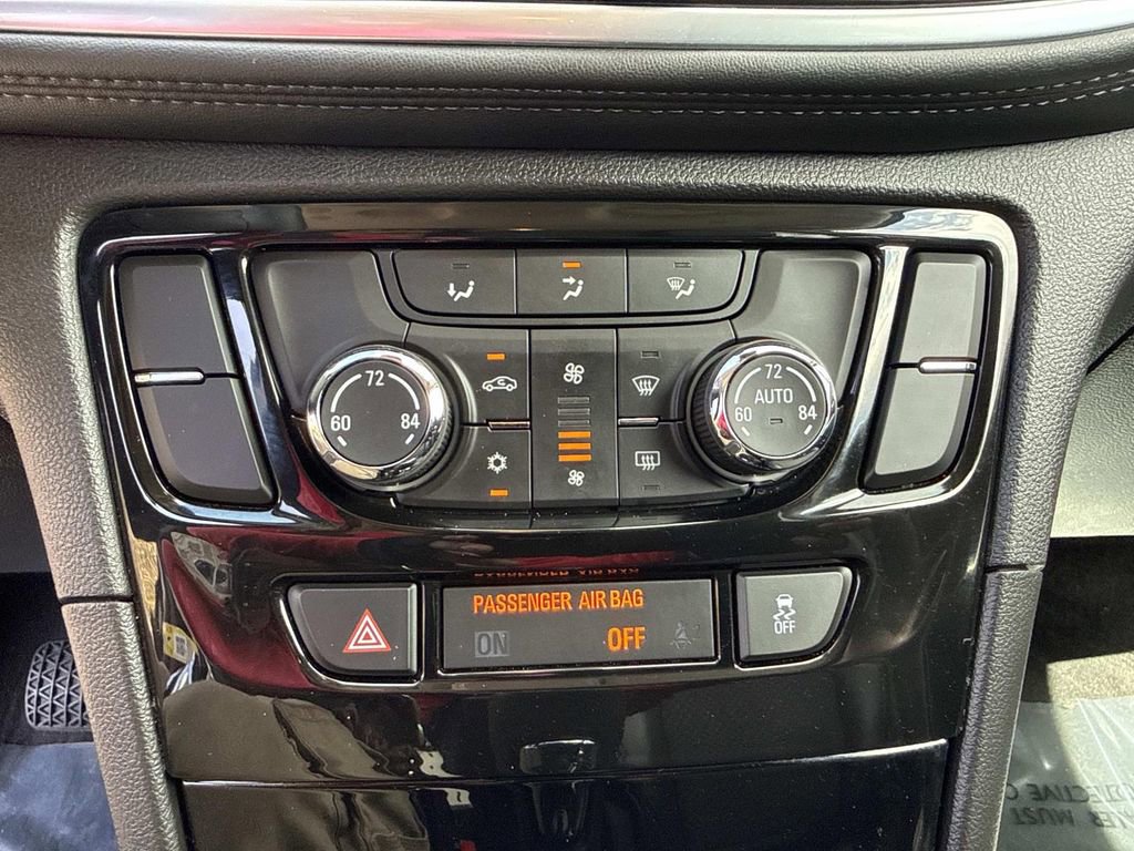 Used 2018 Buick Encore Sport Touring w/ Safety Package image 31