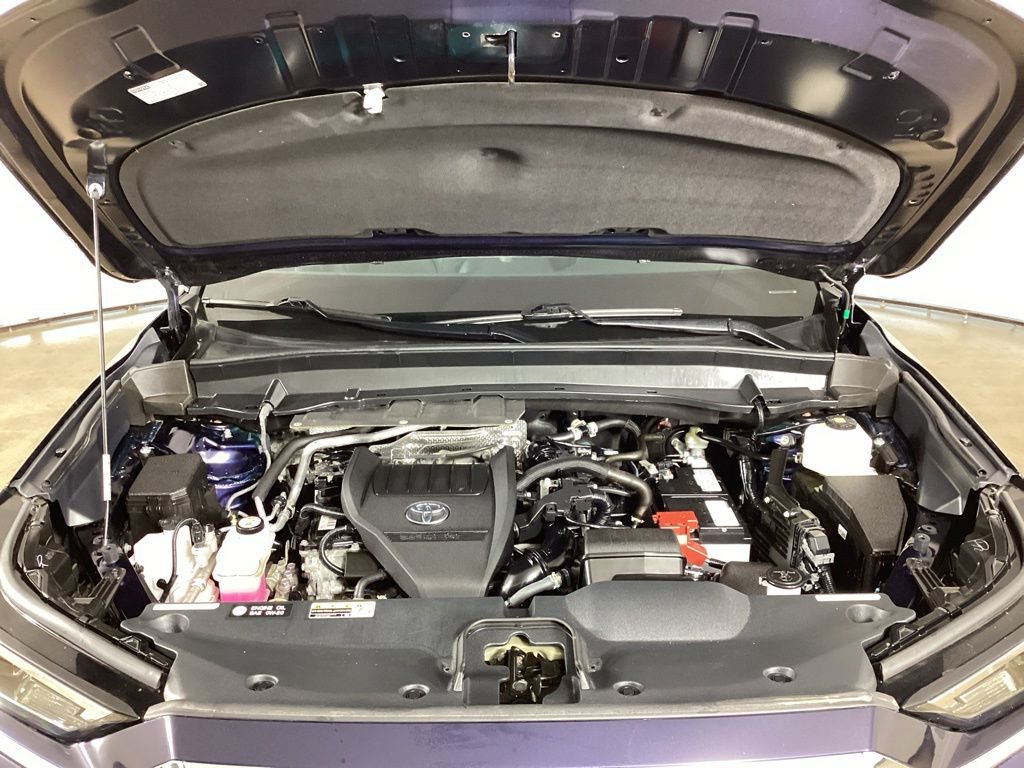 Used 2024 Toyota Grand Highlander AWD image 29