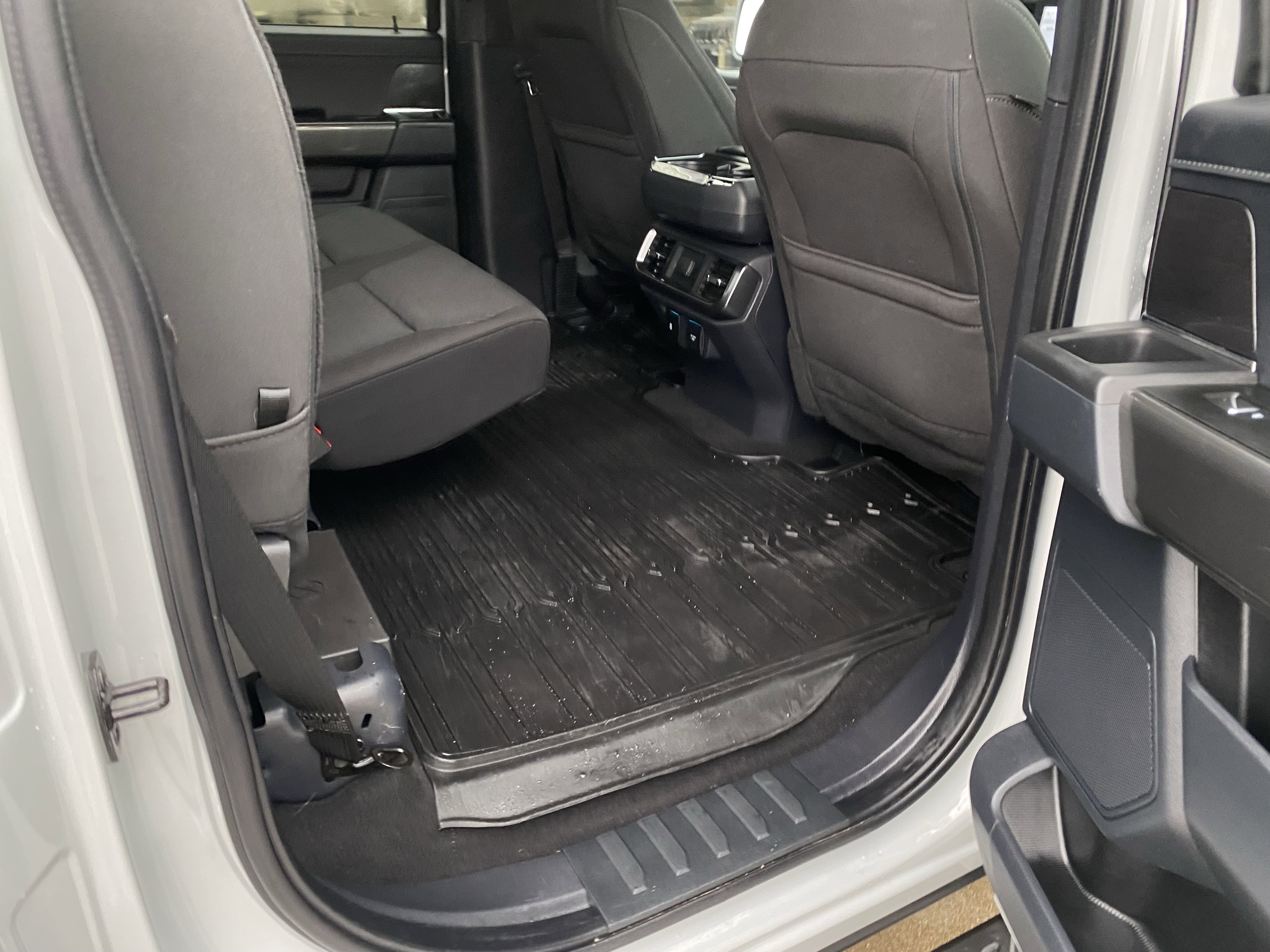 Used 2023 Ford F150 XLT w/ Equipment Group 302A High image 8