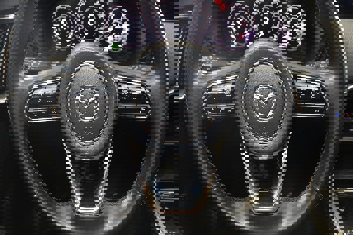 Used 2024 MAZDA CX-90 Plug-In Hybrid w/ Premium Pkg image 41