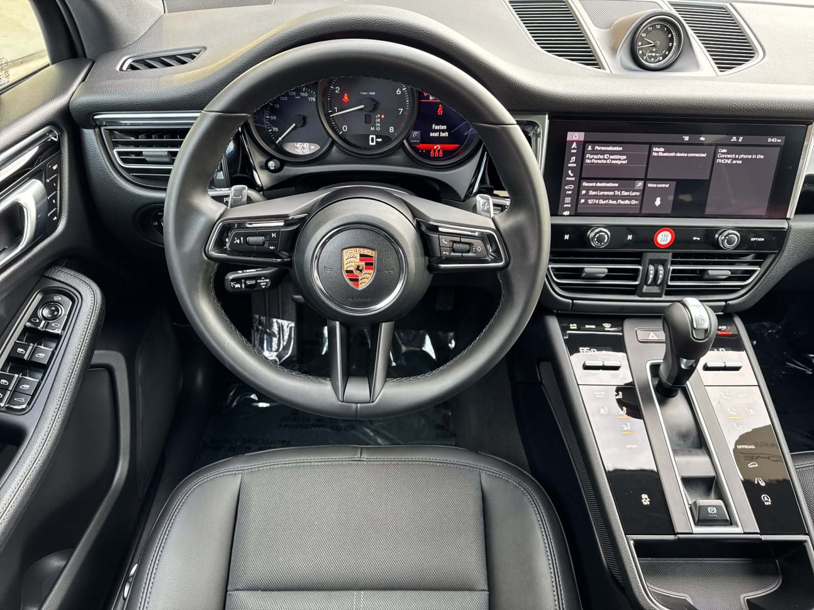 Certified 2026 Porsche Macan AWD/4WD image 16