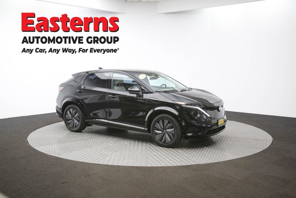 Used 2023 Nissan Ariya AWD image 46