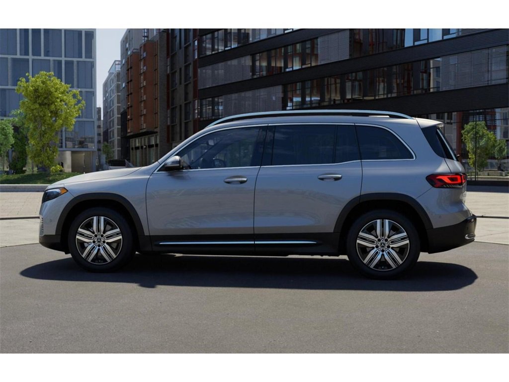 Used 2023 Mercedes-Benz EQB 300 4MATIC image 34